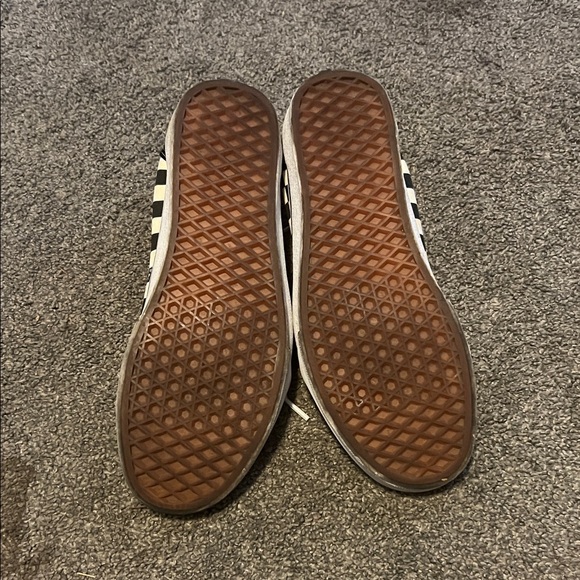 Vans Black and White Checkerboard Shoes - Picture 5 of 6